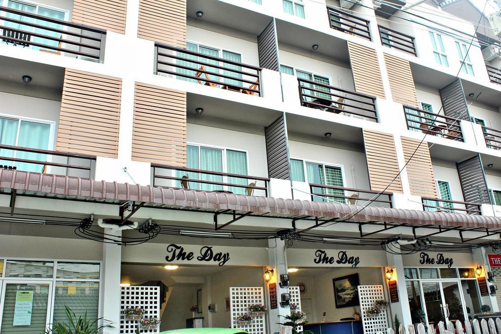 The Day Hotel Csonburi Kültér fotó