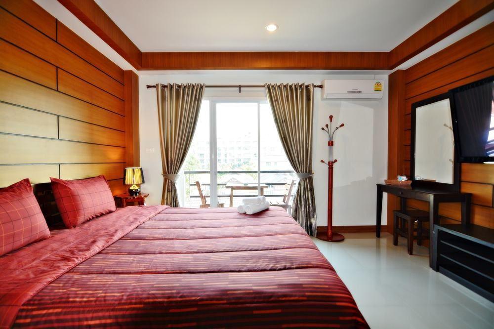 The Day Hotel Csonburi Kültér fotó
